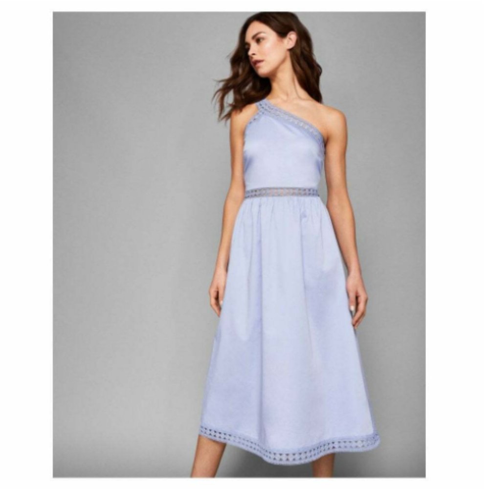 NWT. Ted Baker London Kallii Midi Dress